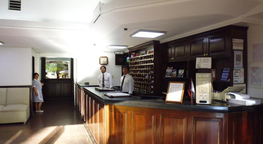 Hôtel Victoria Plaza à Salta Extérieur photo